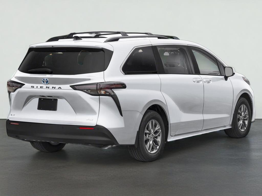 2025 Toyota Sienna XLE 8 Passenger