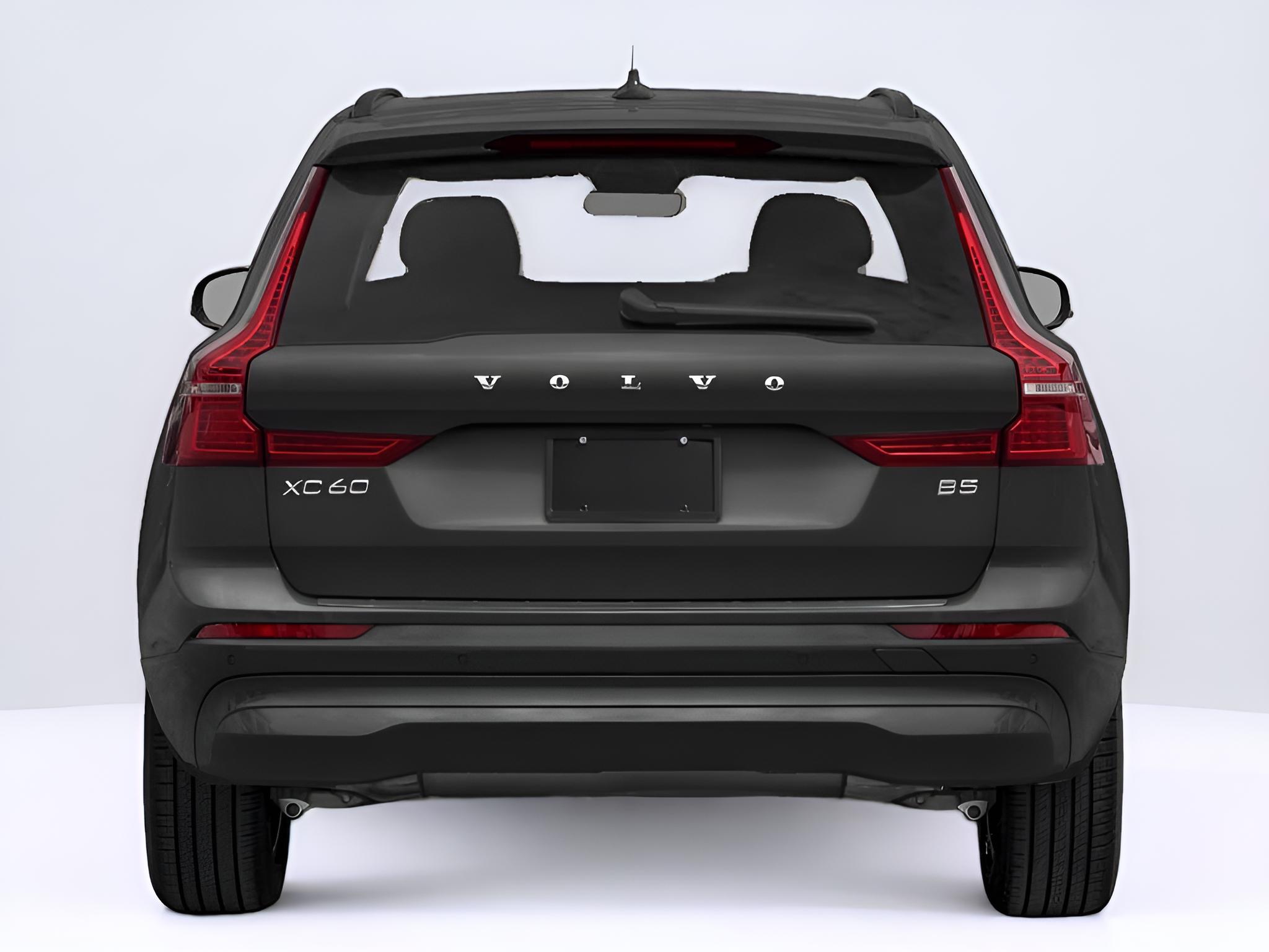 2024 Volvo XC60 B5 Plus Dark Theme