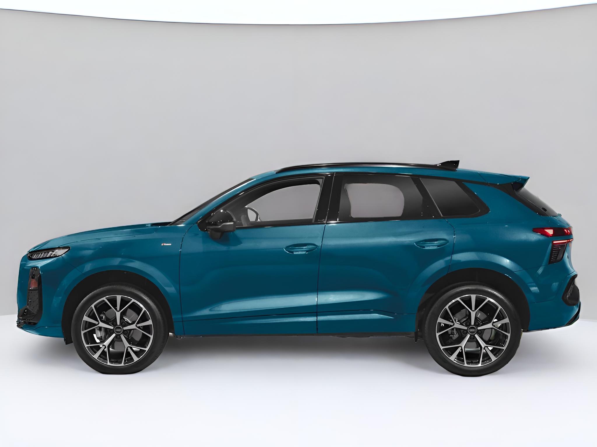 2026 Audi Q3 S line