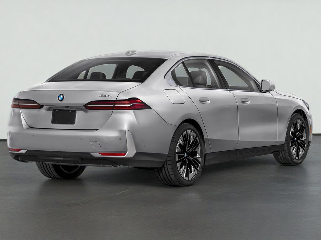 2025 BMW 5 Series 530i