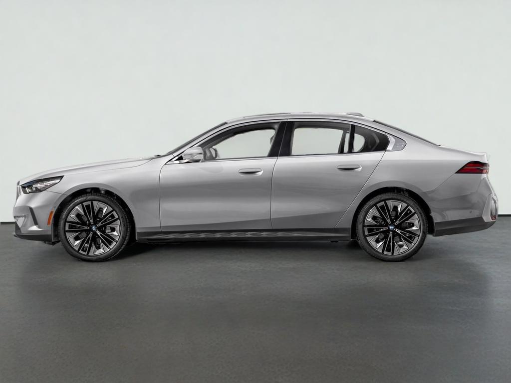 2025 BMW 5 Series 530i