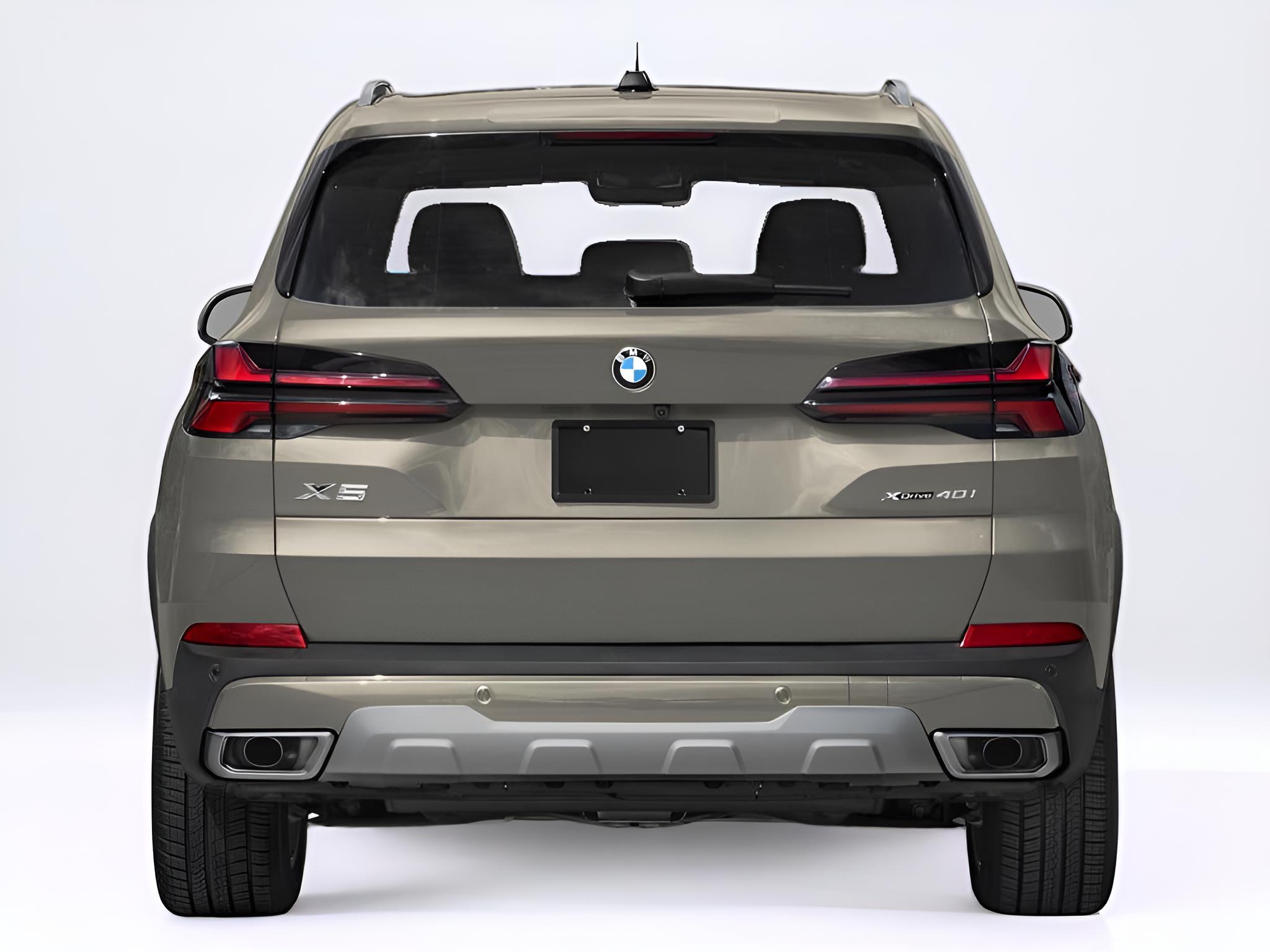 2026 BMW X5 M60i