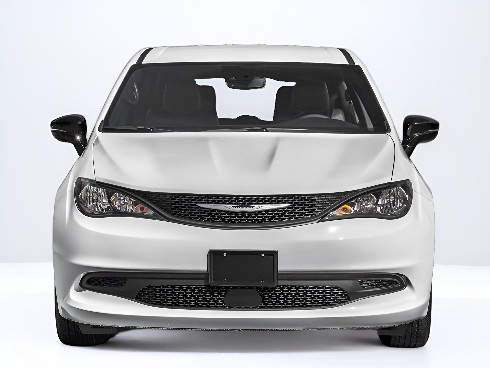 2026 Chrysler Voyager LX