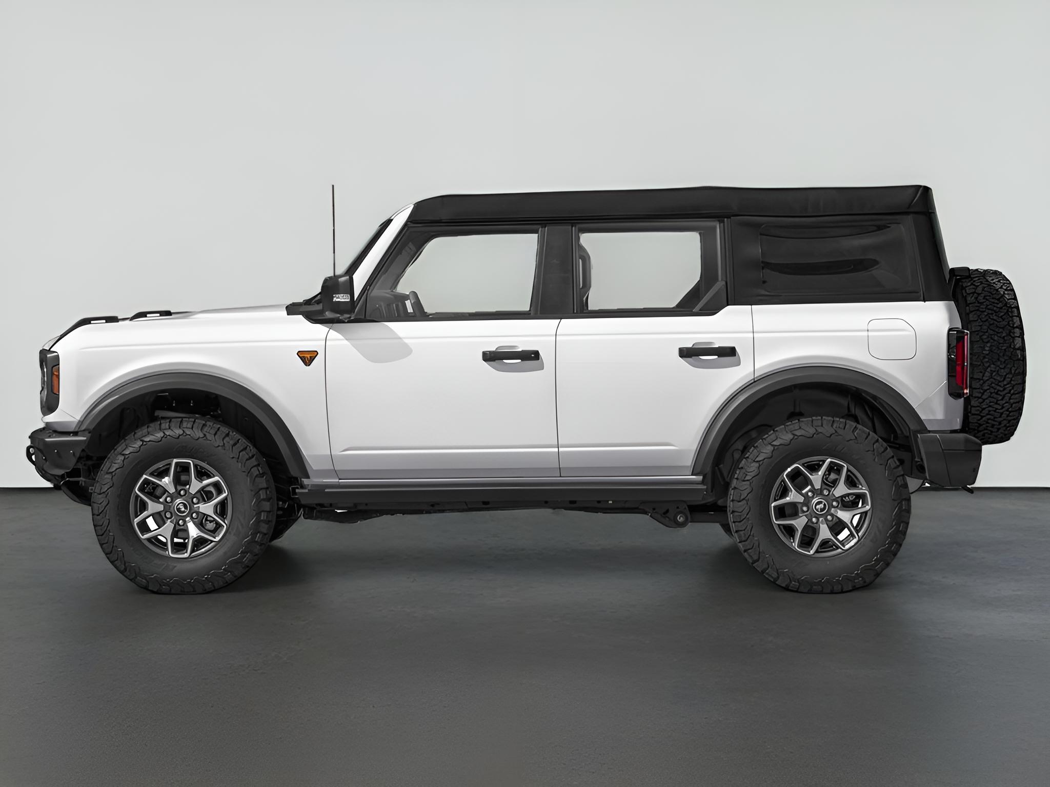 2026 Ford Bronco Badlands