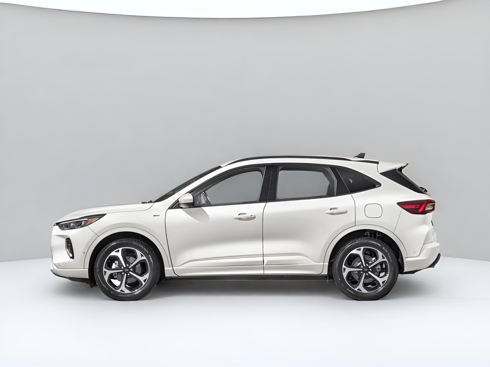 2023 Ford Escape ST-Line Elite