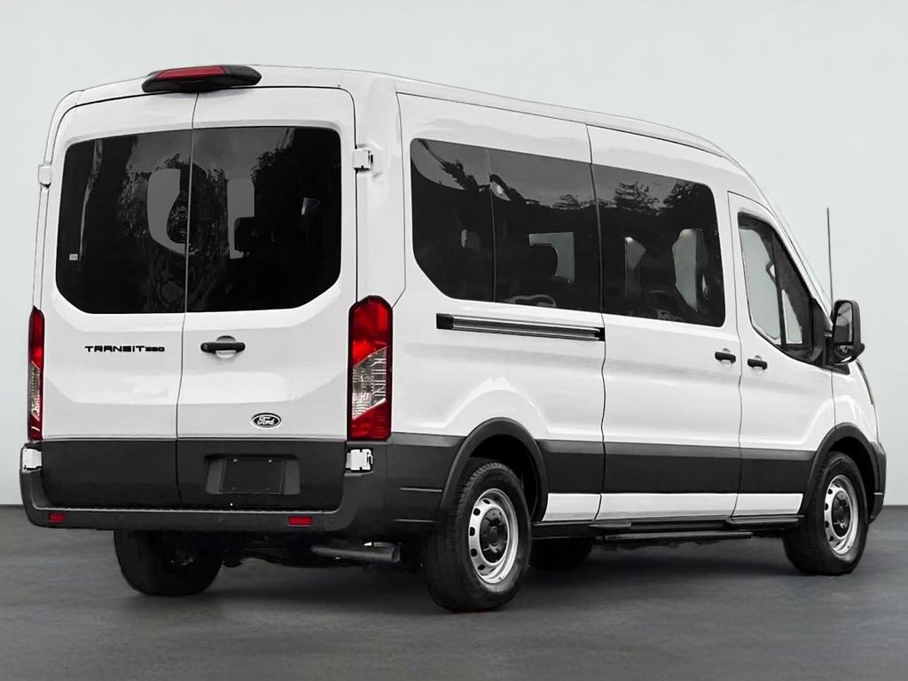 2026 Ford Transit Passenger Wagon XL
