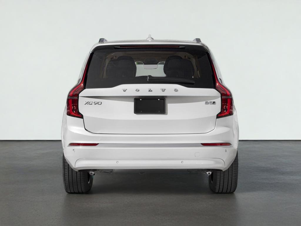 2026 Volvo XC90 B5 Plus