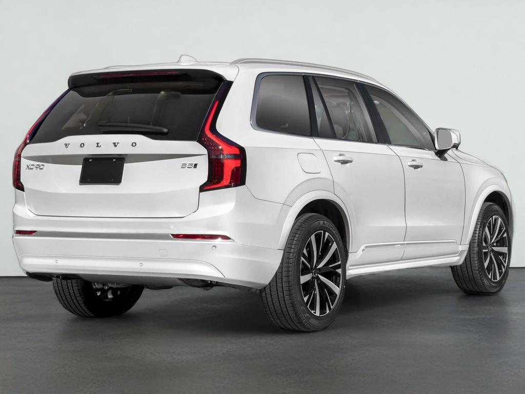 2026 Volvo XC90 B5 Plus