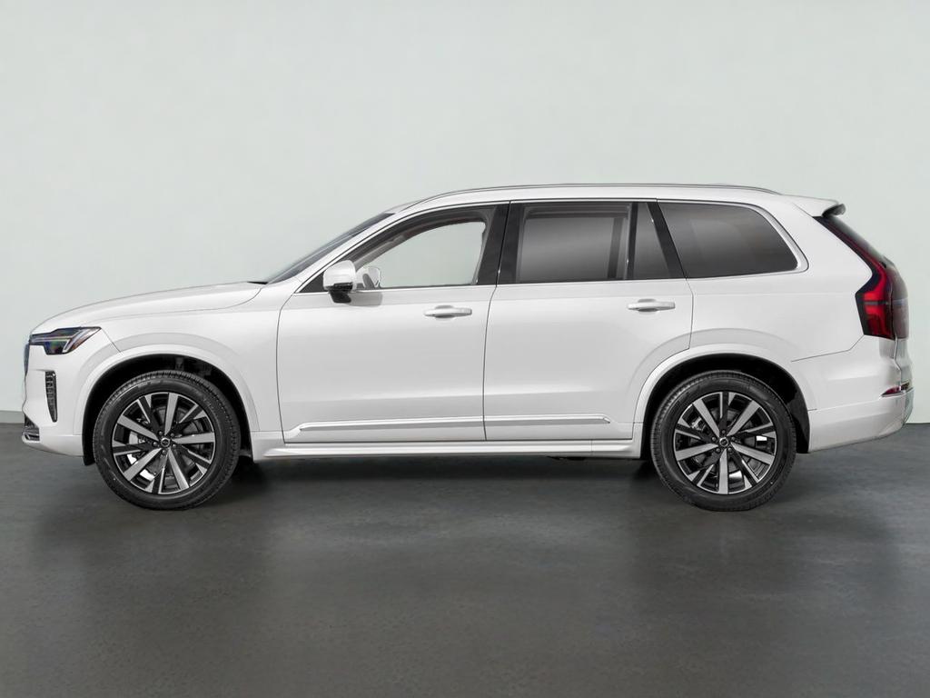 2026 Volvo XC90 B5 Plus