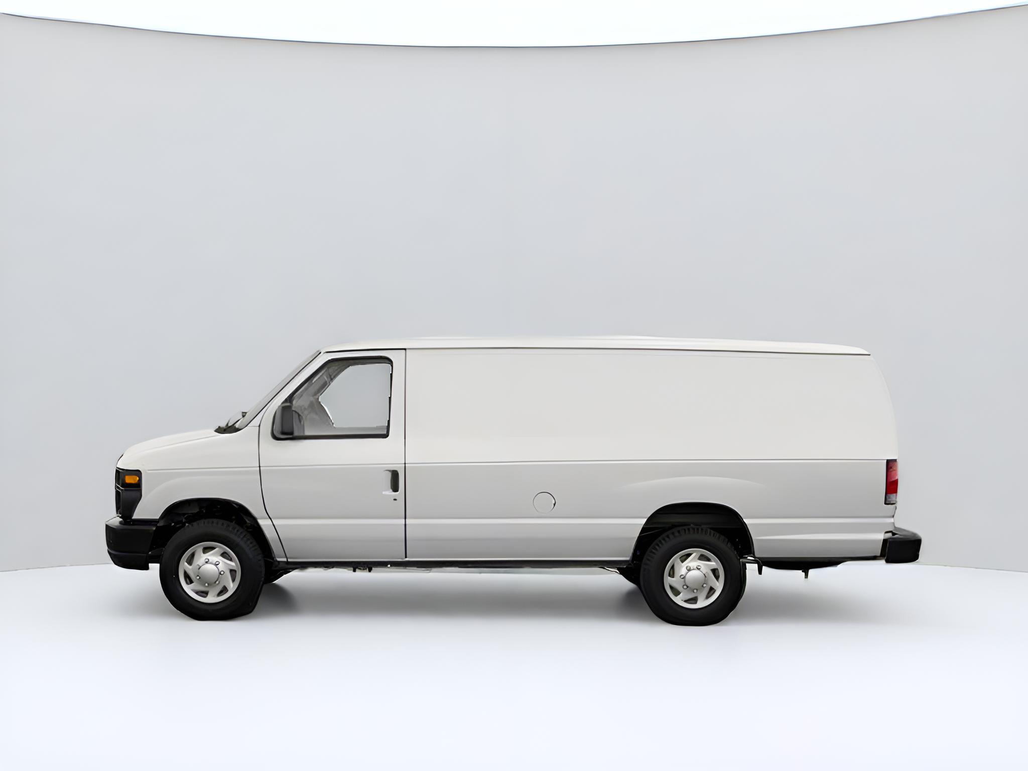 2011 Ford E-Series Wagon XL