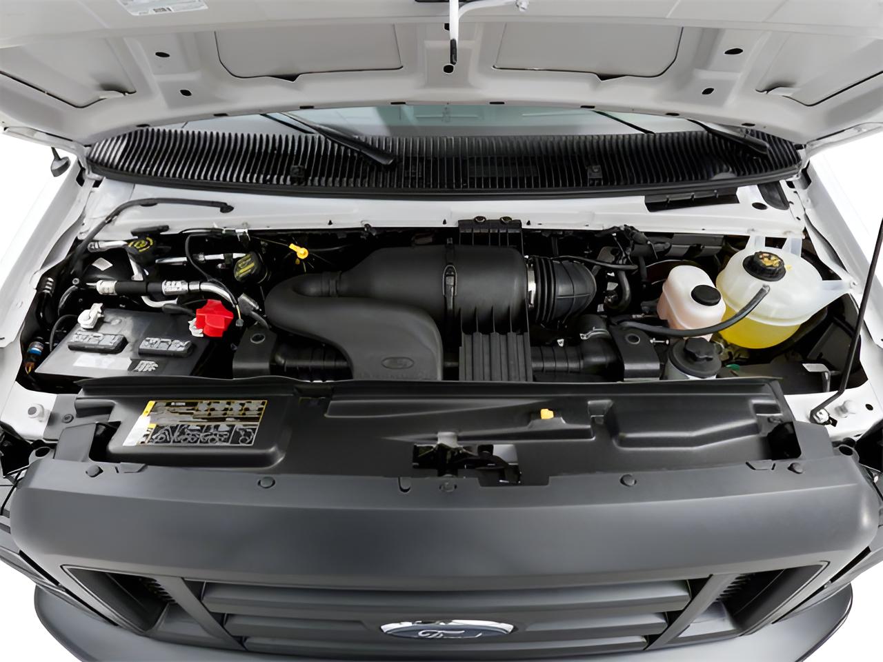 2011 Ford E-Series Wagon XL