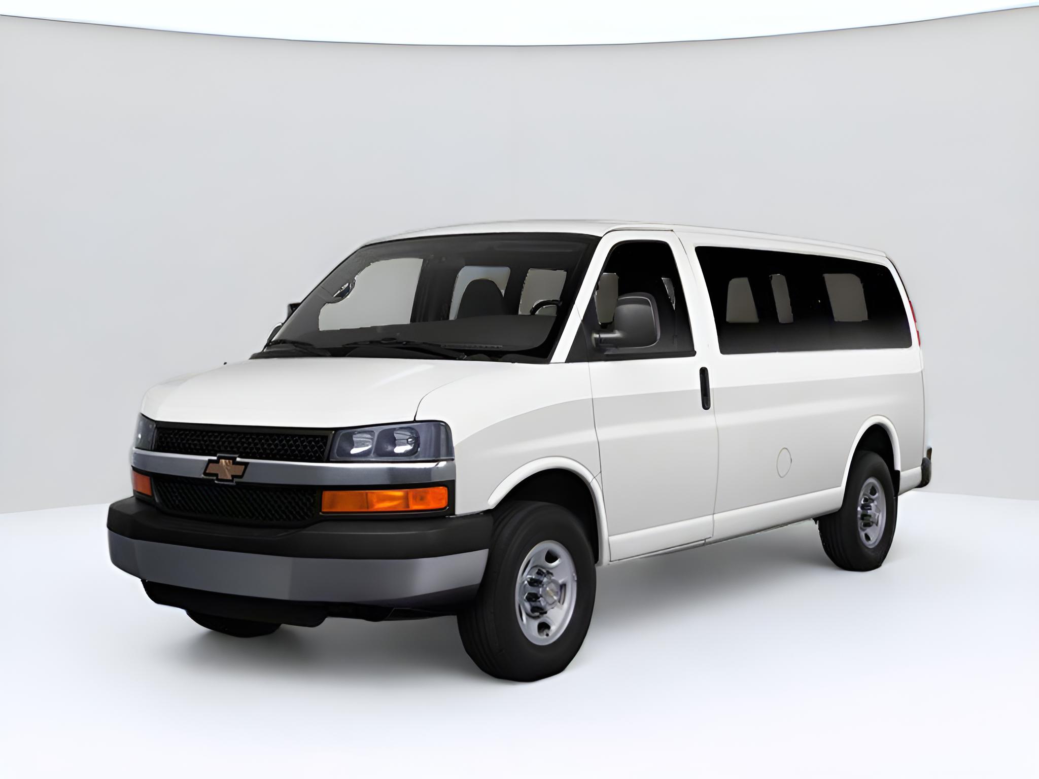 2013 Chevrolet Express Passenger LS