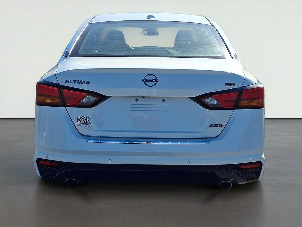 2023 Nissan Altima 2.5 SR