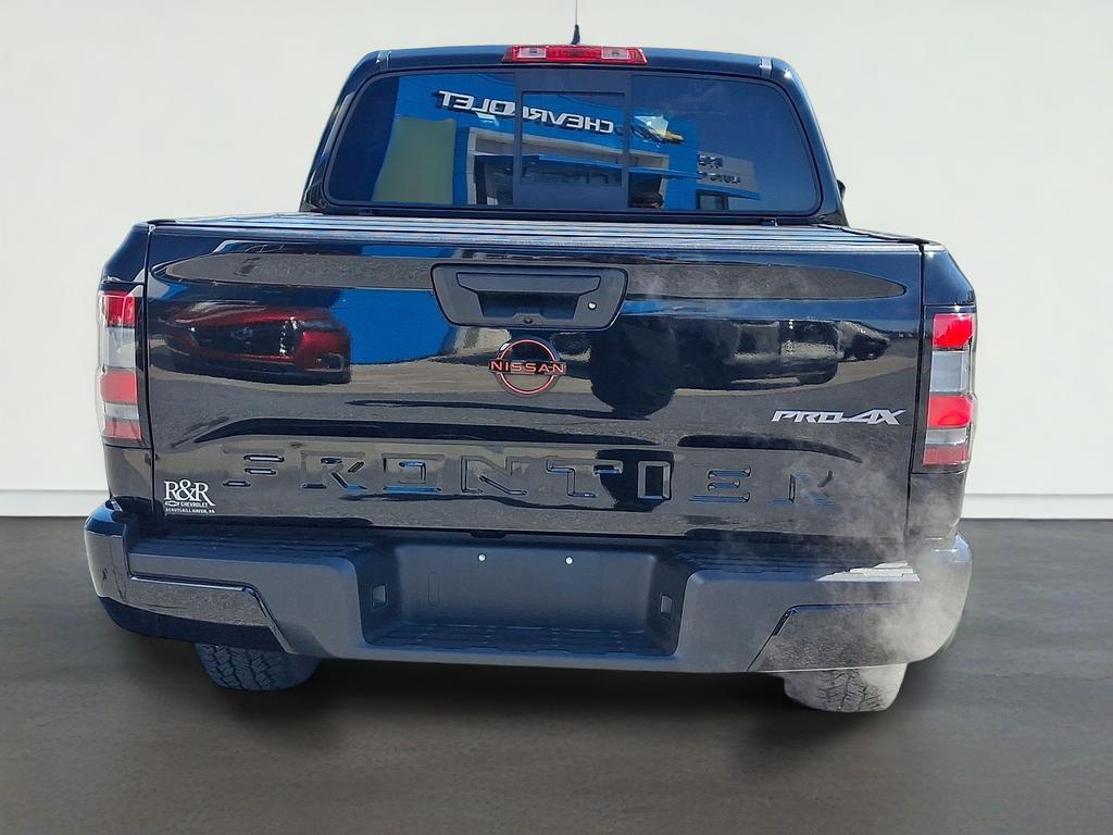 2022 Nissan Frontier PRO-4X