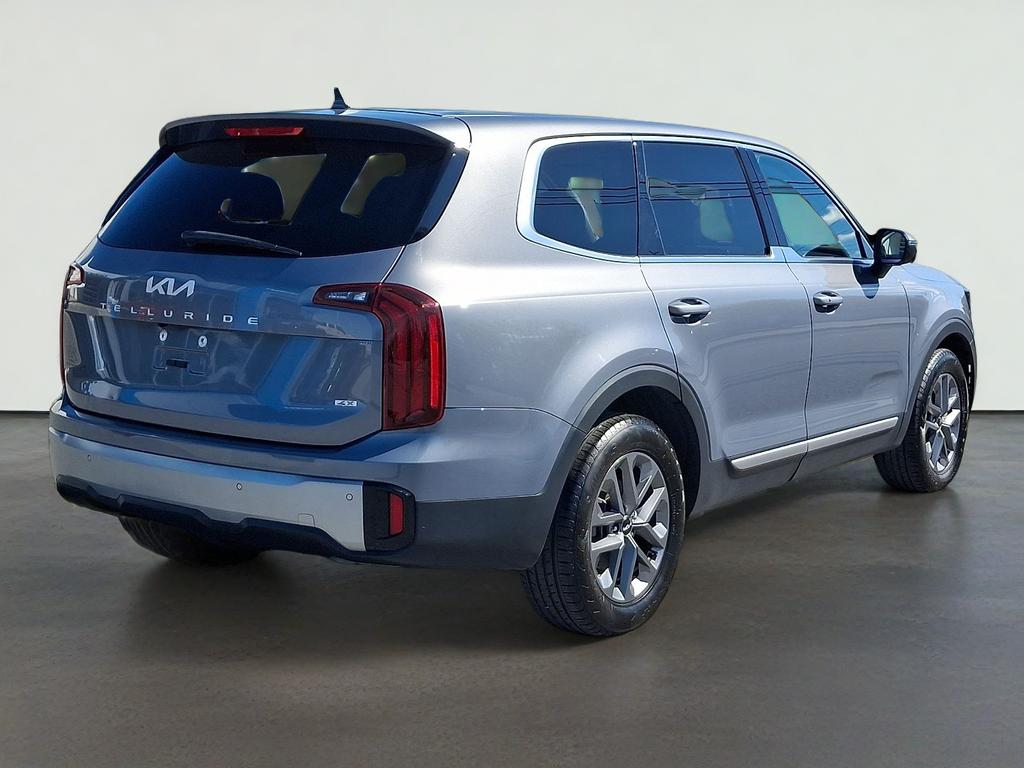 2023 Kia Telluride LX