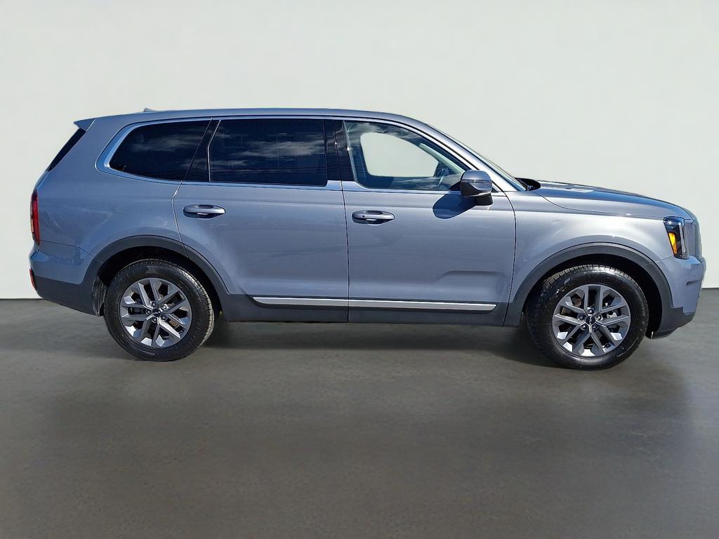 2023 Kia Telluride LX