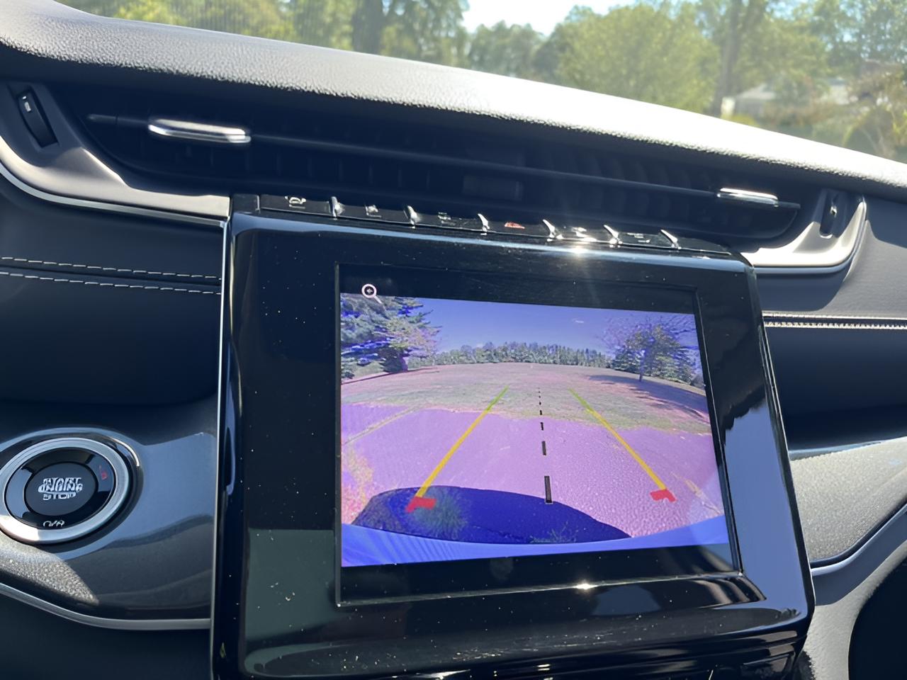 2022 Jeep Grand Cherokee, Laredo, 4x4 , Lux Tech Group