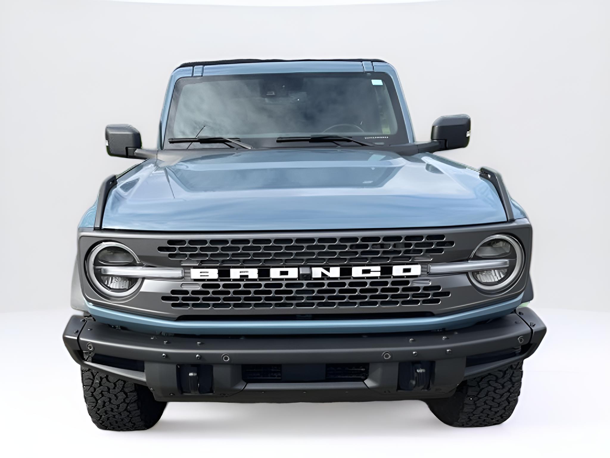 2022 Ford Bronco Badlands, Equip group 334A. V6 Engine, 10 speed Auto ,