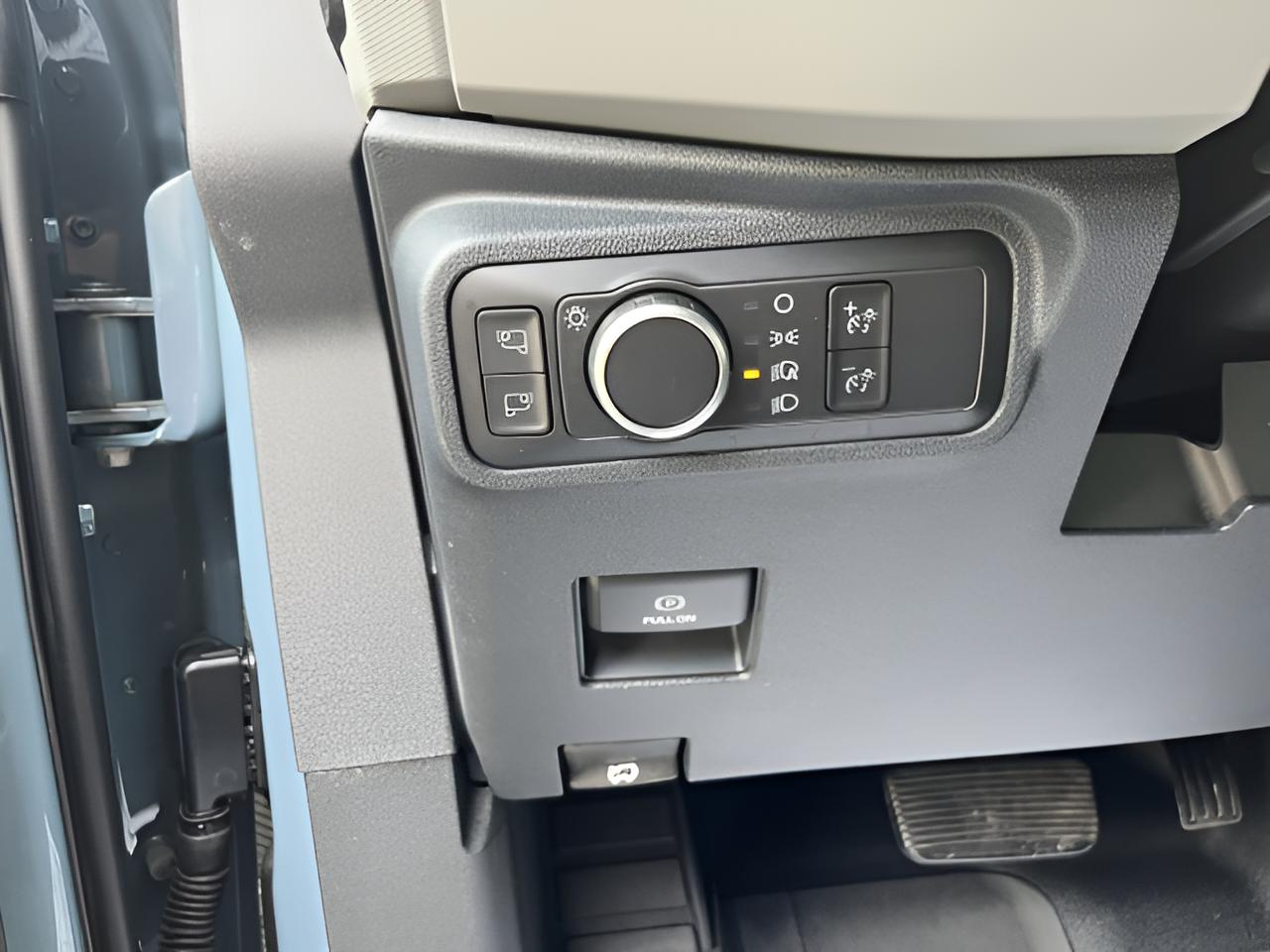 2022 Ford Bronco Badlands, Equip group 334A. V6 Engine, 10 speed Auto ,