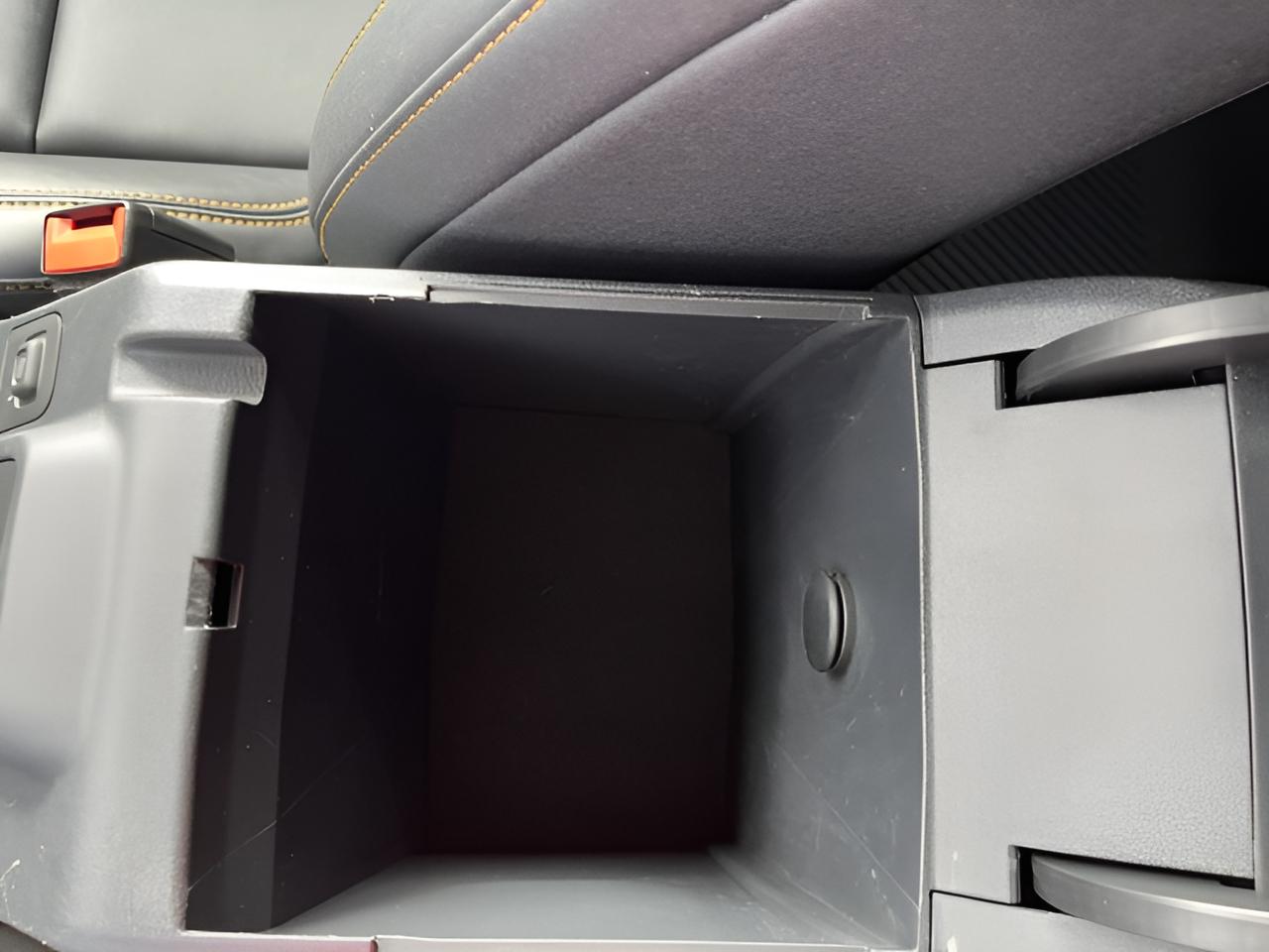 2022 Ford Bronco Badlands, Equip group 334A. V6 Engine, 10 speed Auto ,