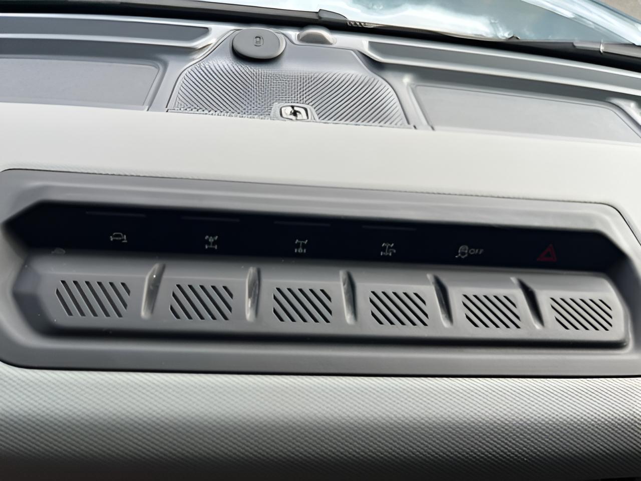 2022 Ford Bronco Badlands, Equip group 334A. V6 Engine, 10 speed Auto ,