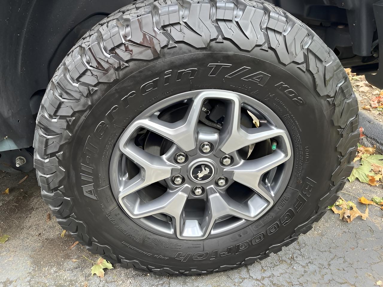 2022 Ford Bronco Badlands, Equip group 334A. V6 Engine, 10 speed Auto ,