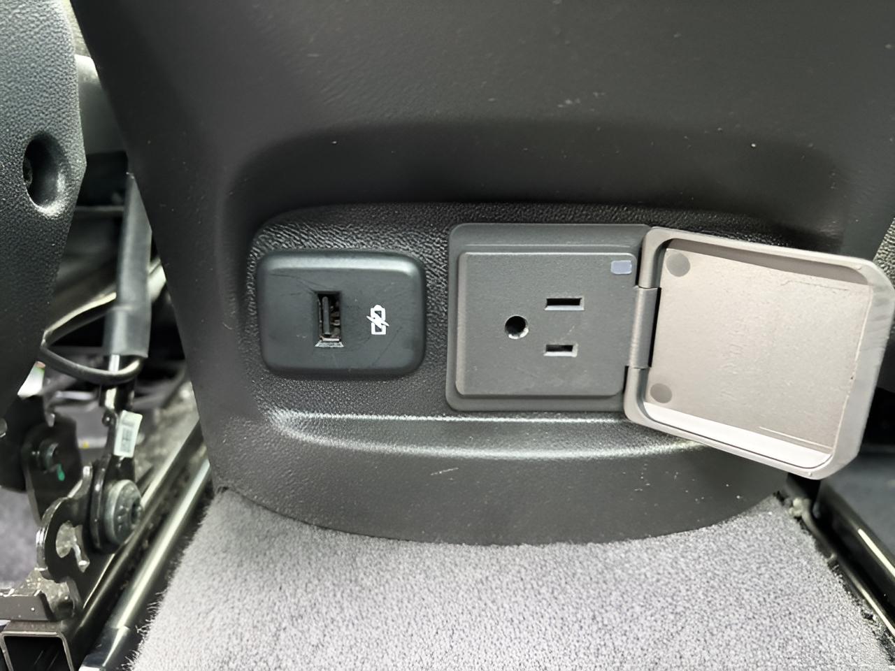 2022 Chevrolet Malibu Premier