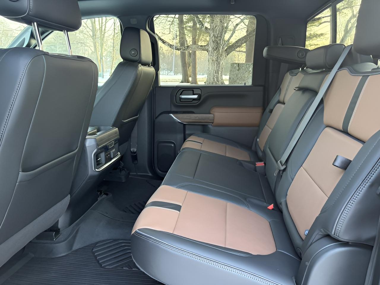 2020 Chevrolet Silverado 2500HD High Country, 6.6L Duramax Diesel, low miles,