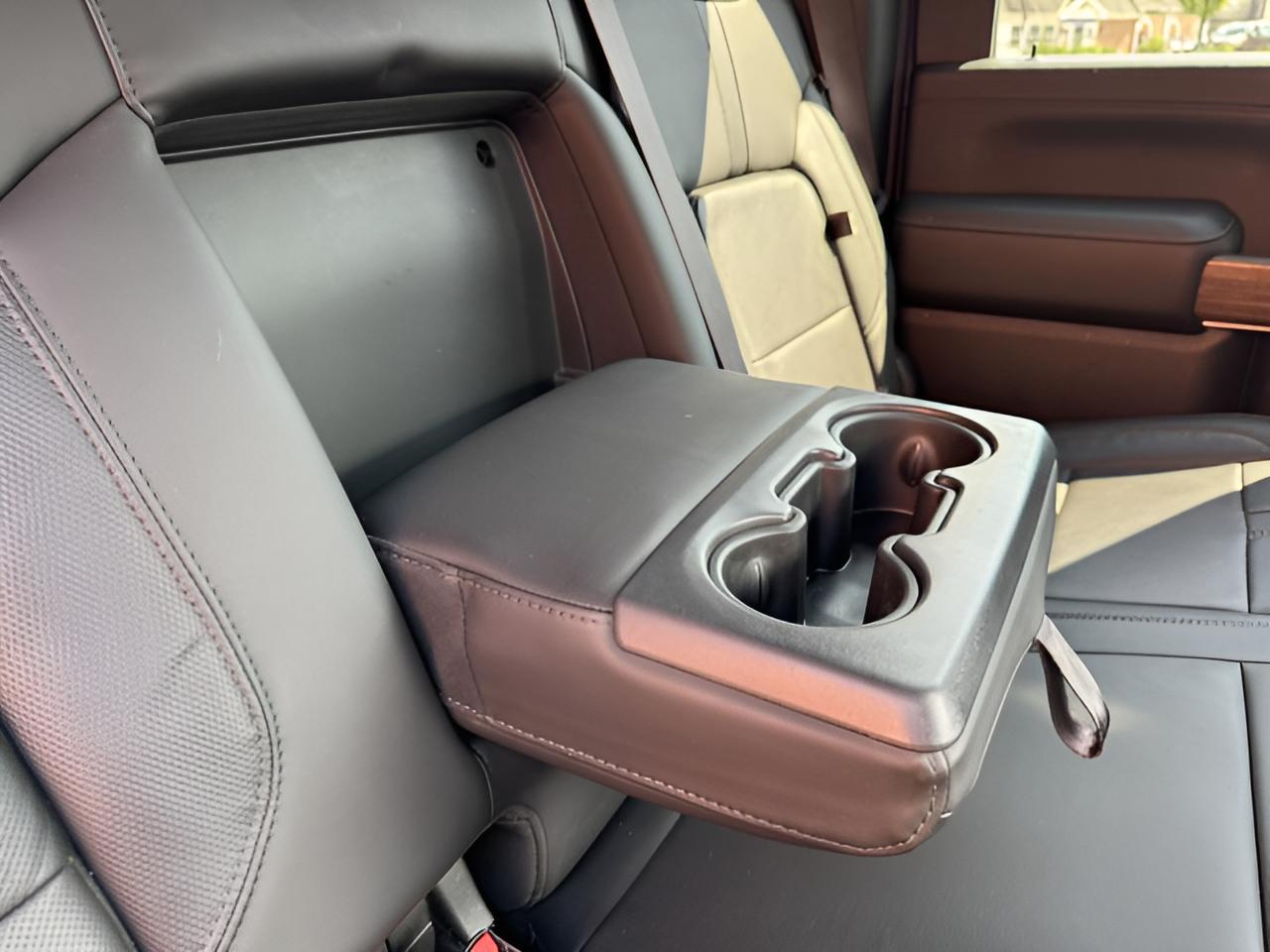 2020 Chevrolet Silverado 3500HD High Country DeLuxe, Z71