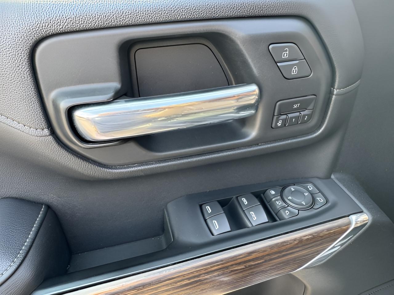 2020 Chevrolet Silverado 3500HD High Country DeLuxe, Z71