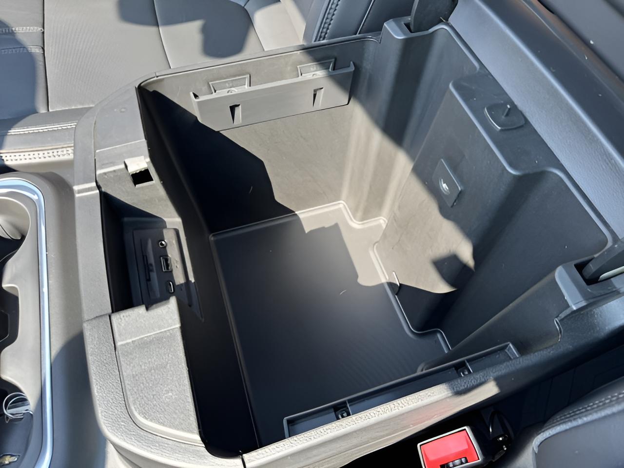 2020 Chevrolet Silverado 3500HD High Country DeLuxe, Z71