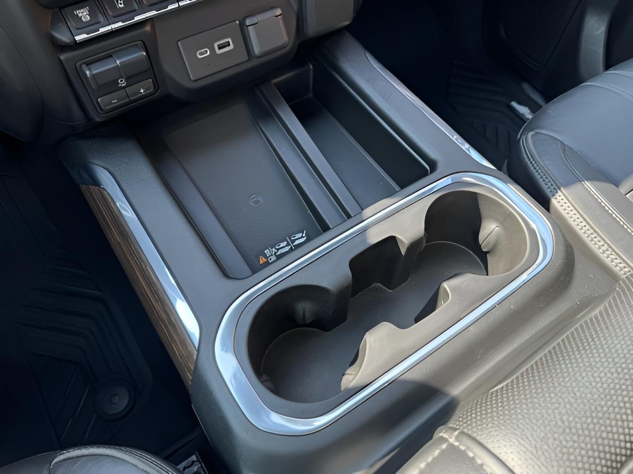 2020 Chevrolet Silverado 3500HD High Country DeLuxe, Z71