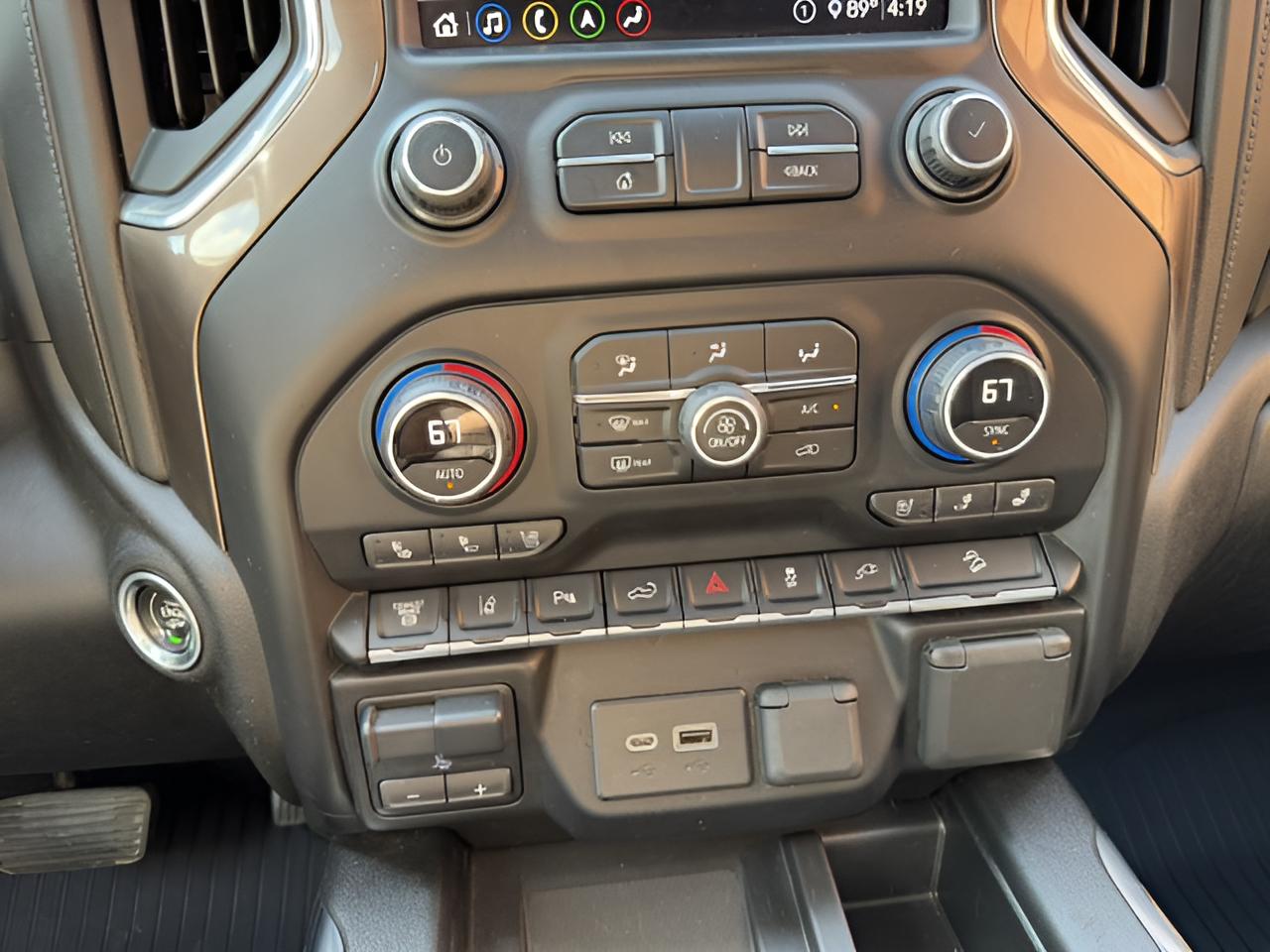 2020 Chevrolet Silverado 3500HD High Country DeLuxe, Z71