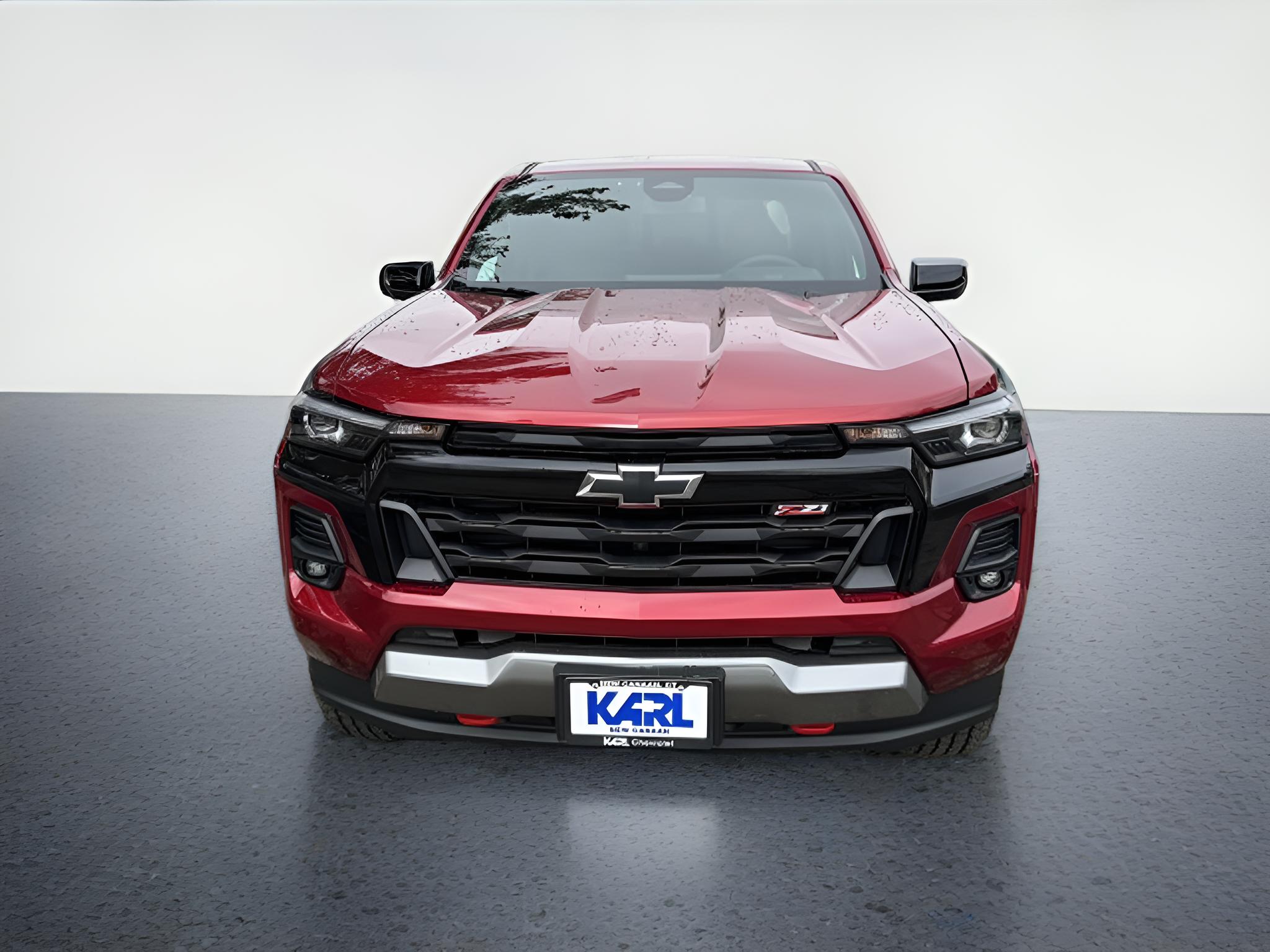 2026 Chevrolet Colorado 4WD Z71, tech Pkg, bad cover and liner,