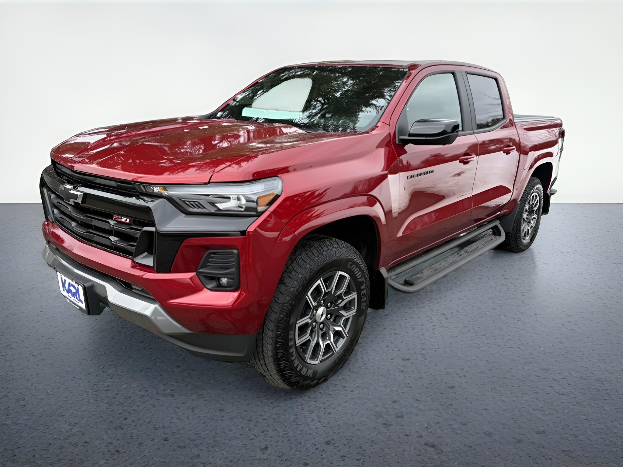 2026 Chevrolet Colorado 4WD Z71, tech Pkg, bad cover and liner,