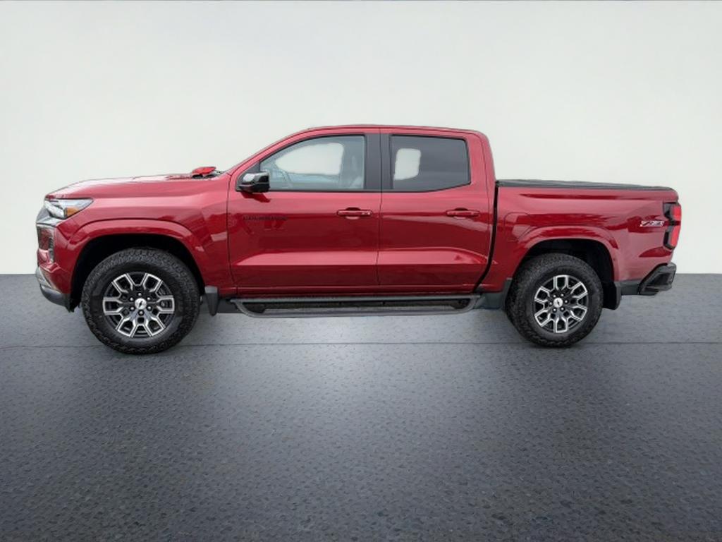 2026 Chevrolet Colorado 4WD Z71, tech Pkg, bad cover and liner,