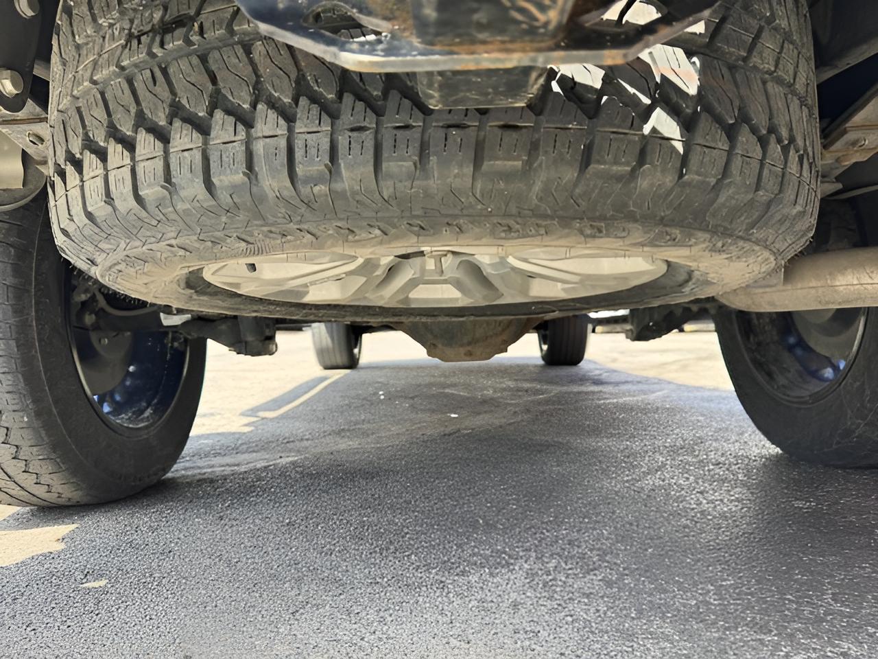 2023 Chevrolet Colorado 4WD Trail Boss, Dark Essentials Pkg, Assist Steps,