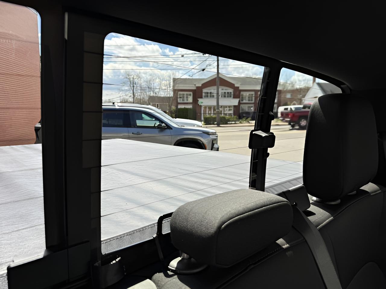 2023 Chevrolet Colorado 4WD Trail Boss, Dark Essentials Pkg, Assist Steps,