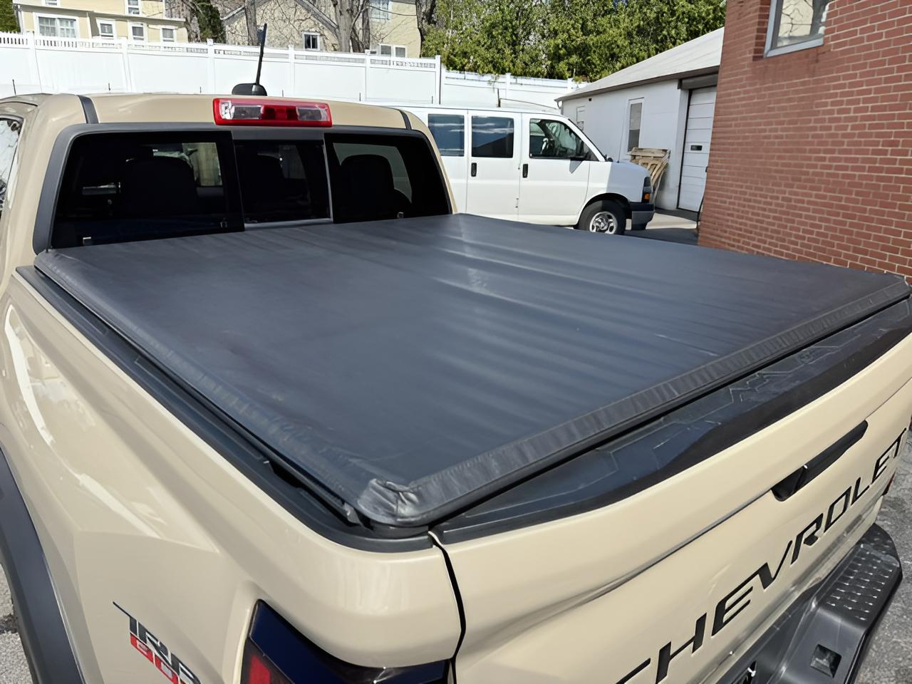 2023 Chevrolet Colorado 4WD Trail Boss, Dark Essentials Pkg, Assist Steps,