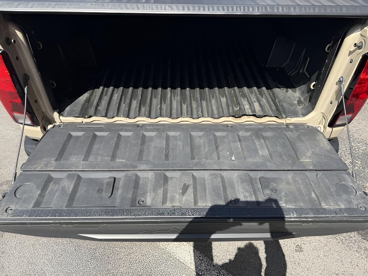 2023 Chevrolet Colorado 4WD Trail Boss, Dark Essentials Pkg, Assist Steps,