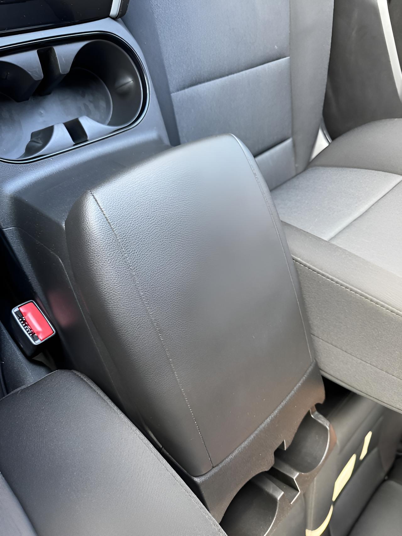 2023 Chevrolet Colorado 4WD Trail Boss, Dark Essentials Pkg, Assist Steps,