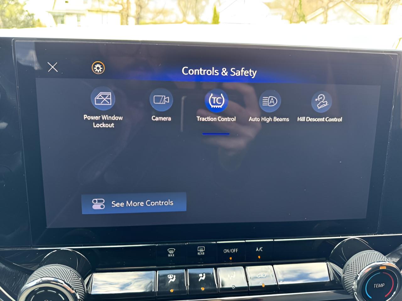 2023 Chevrolet Colorado 4WD Trail Boss, Dark Essentials Pkg, Assist Steps,