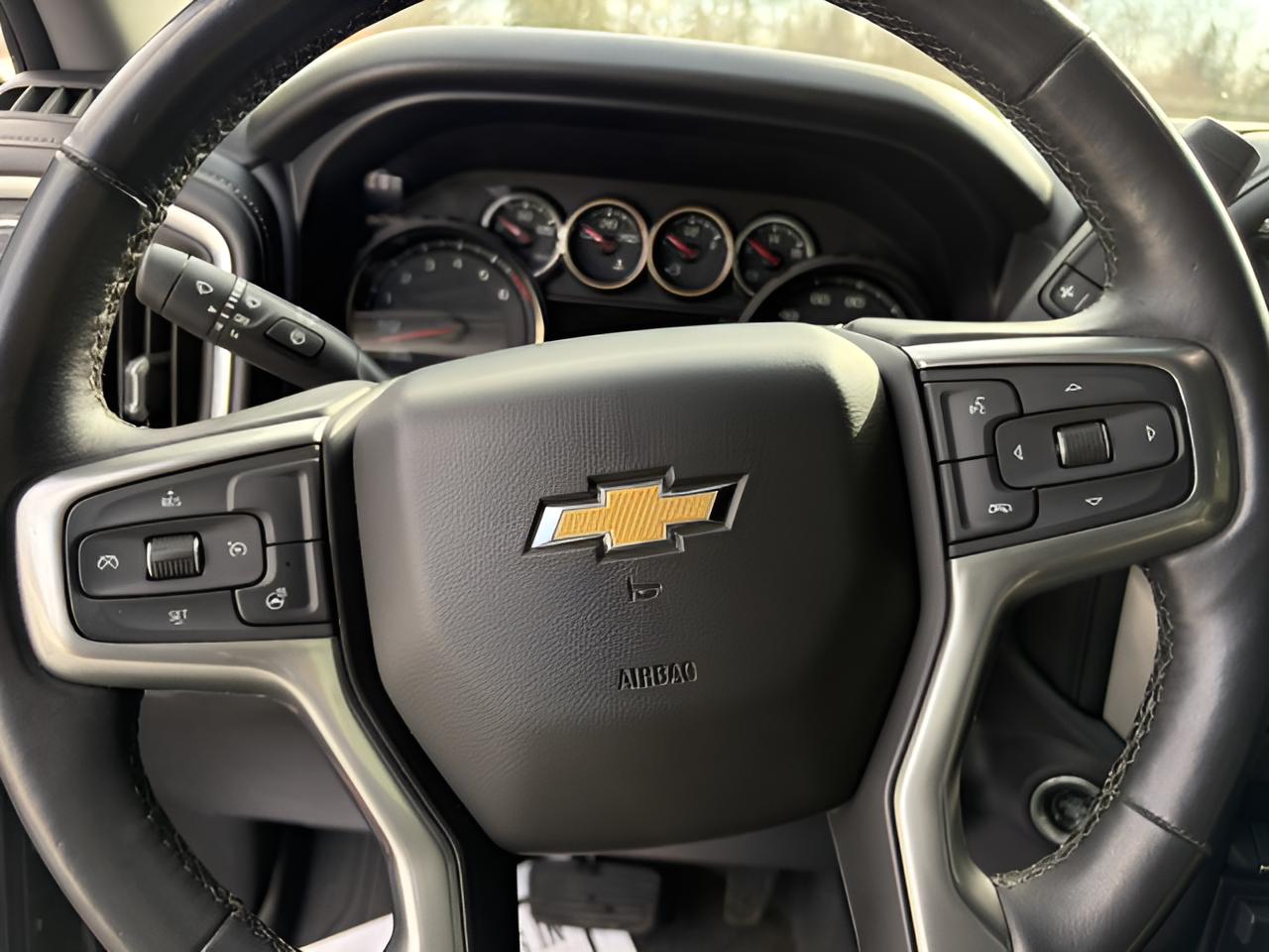 2019 Chevrolet Silverado 1500 LT, 1-owner, no accidents,