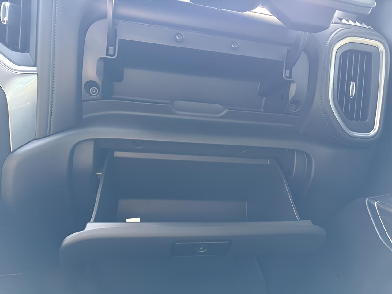 2019 Chevrolet Silverado 1500 LT, 1-owner, no accidents,