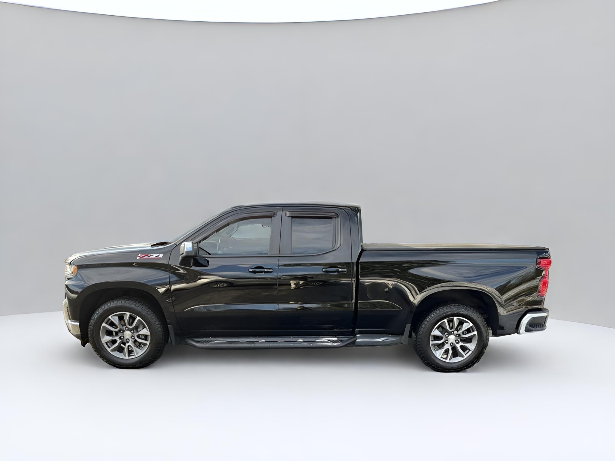 2019 Chevrolet Silverado 1500 LT, 1-owner, no accidents,