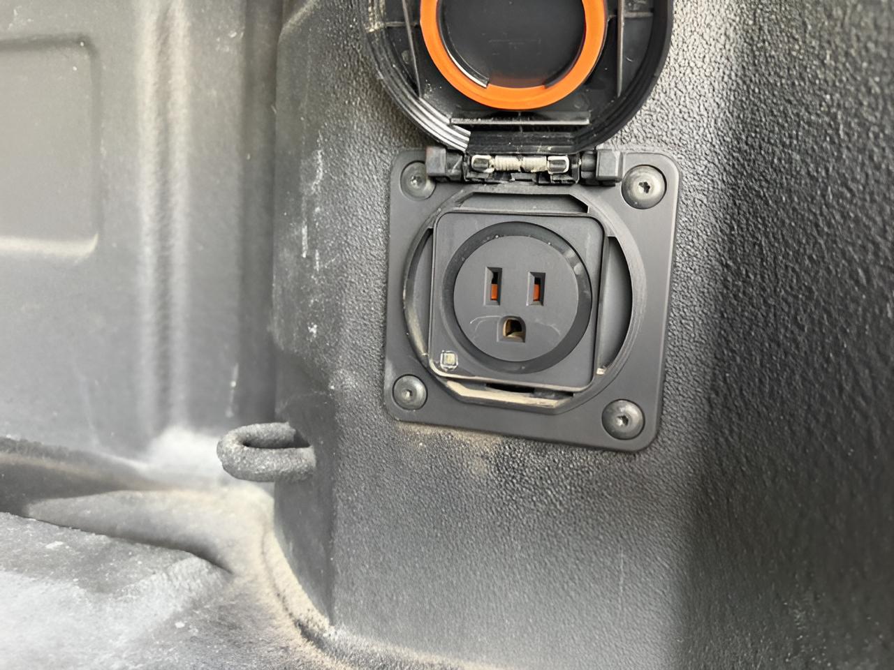 2019 Chevrolet Silverado 1500 LT, 1-owner, no accidents,