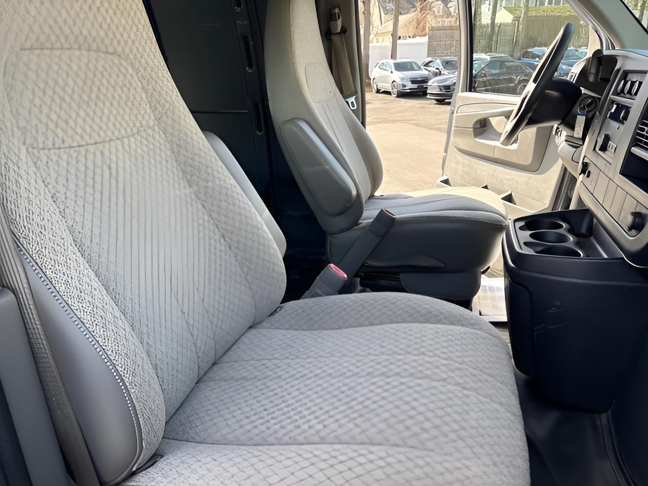 2014 Chevrolet Express 3500 Work Van, with roof rack,