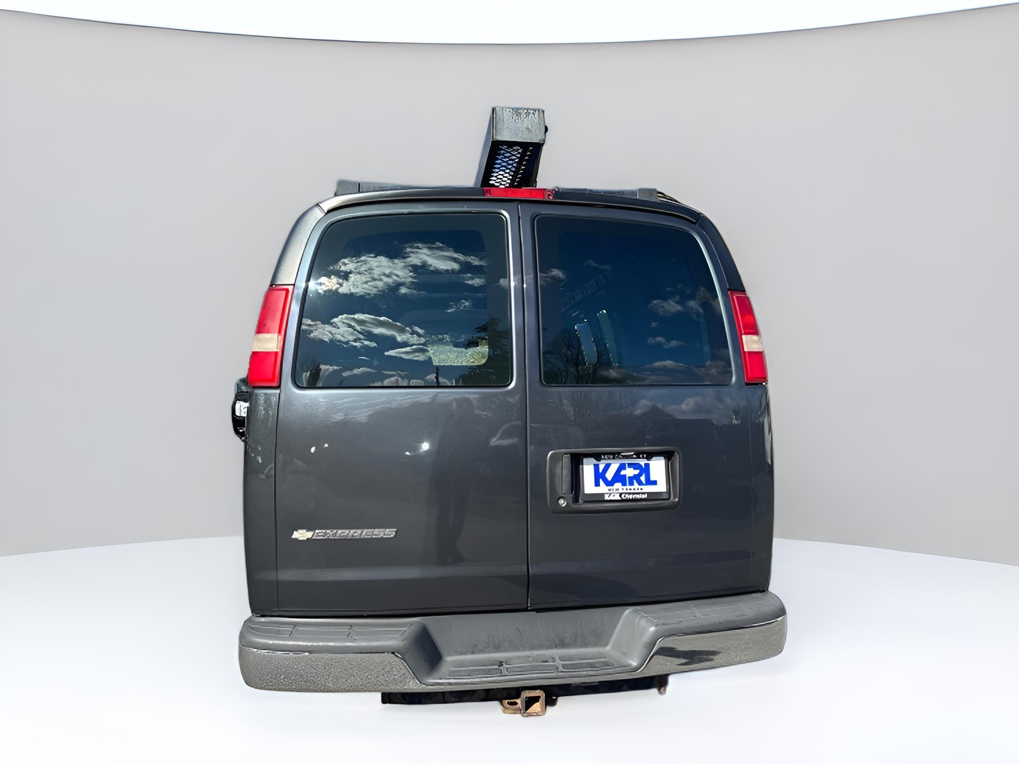 2014 Chevrolet Express 3500 Work Van, with roof rack,