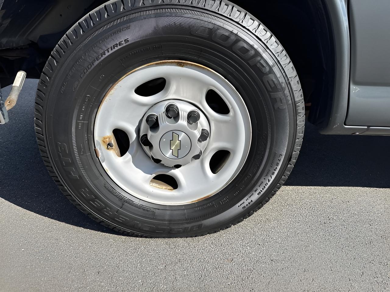 2014 Chevrolet Express 3500 Work Van, with roof rack,