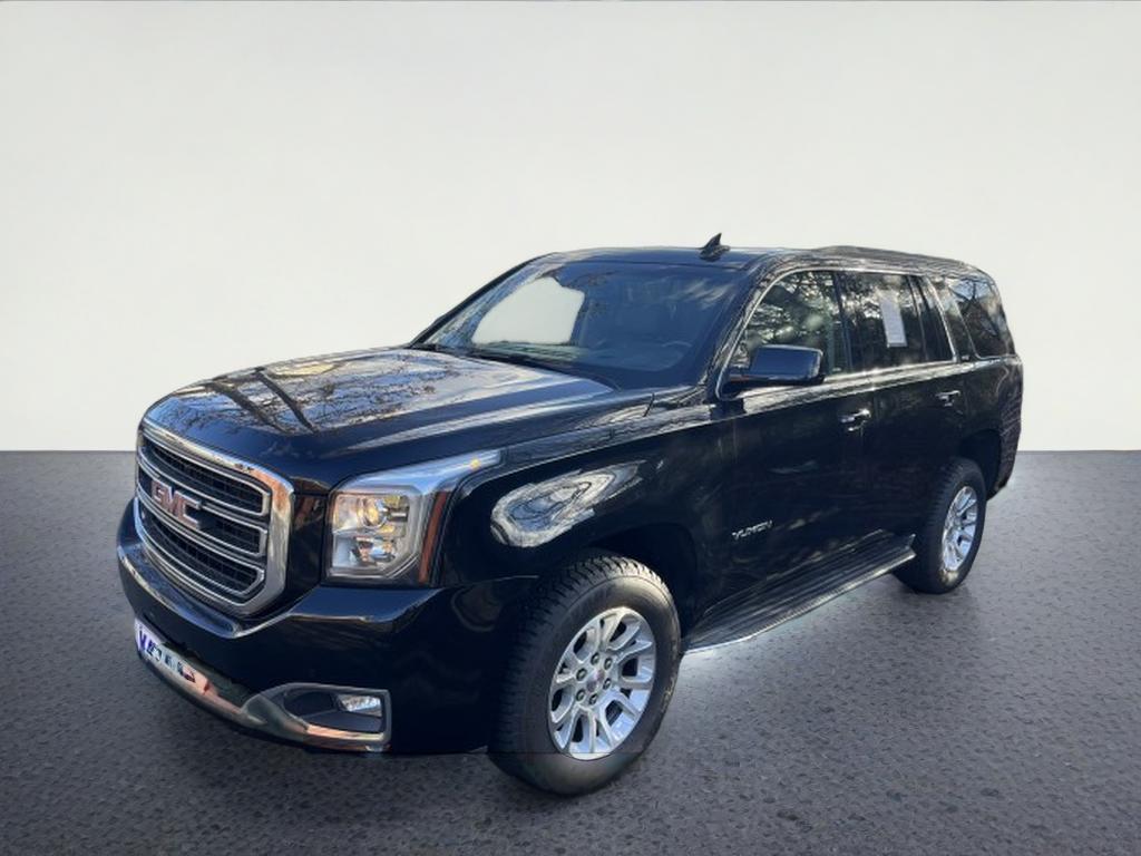 2019 GMC Yukon SLT, 2nd Row Buckets,